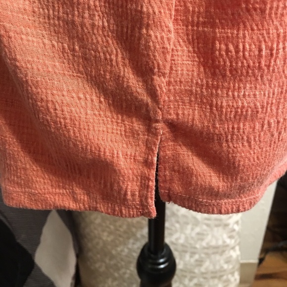 Live & Let Live ruffle cap sleeve peach top - Picture 6 of 9